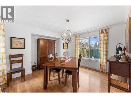 774 Varney Court, Kelowna, BC - Indoor Photo Showing Dining Room