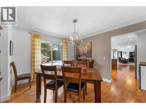 774 Varney Court, Kelowna, BC - Indoor Photo Showing Dining Room