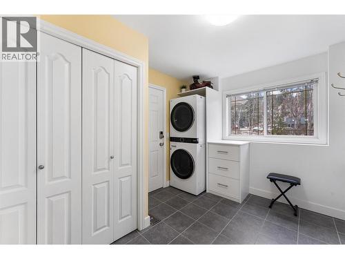 774 Varney Court, Kelowna, BC - Indoor