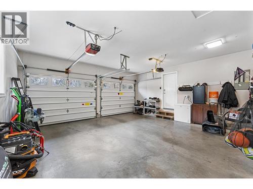 774 Varney Court, Kelowna, BC - Indoor Photo Showing Garage