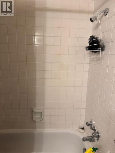 1335 Alpine Drive Unit# 209B, Elkford, BC - Indoor Photo Showing Bathroom