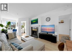 107 189 E 16TH AVENUE  Vancouver, BC V5T 4R4