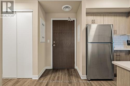 413 - 16 Markle Crescent, Hamilton, ON 