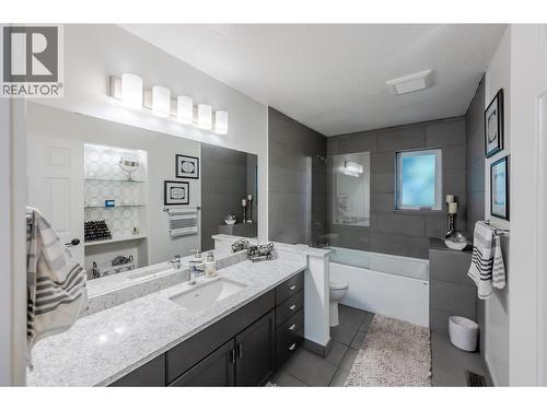 150 Sumac Ridge Drive, Summerland, BC - Indoor Photo Showing Bathroom