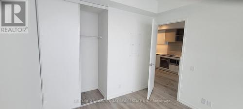 1201 - 1000 Portage Parkway, Vaughan, ON - Indoor Photo Showing Other Room