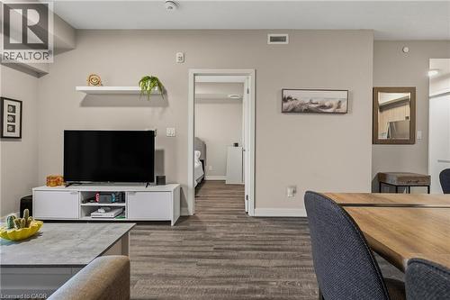 16 Markle Crescent Unit# 413, Hamilton, ON - Indoor