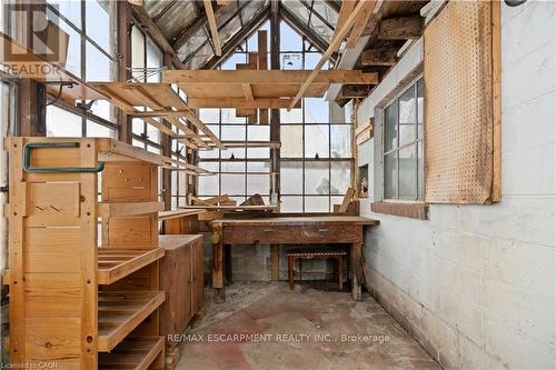 18 Flanders Avenue, St. Catharines, ON -  Photo Showing Other Room