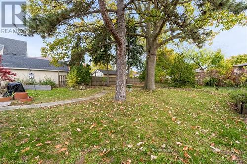 18 Flanders Avenue, St. Catharines, ON - Outdoor