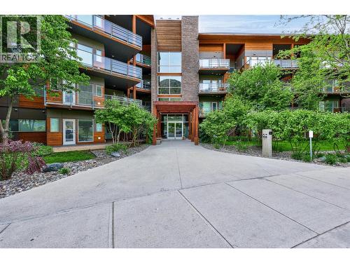 1030 Talasa Way Unit# 2312, Kamloops, BC - Outdoor With Facade