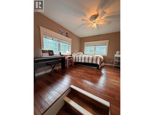 3970 Talin Place, Eagle Bay, BC - Indoor Photo Showing Bedroom