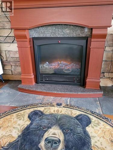 3970 Talin Place, Eagle Bay, BC - Indoor Photo Showing Living Room With Fireplace
