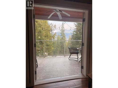 3970 Talin Place, Eagle Bay, BC - Indoor Photo Showing Other Room