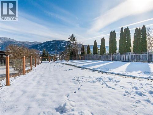 2329 5Th Avenue, Castlegar, BC - Outdoor With View