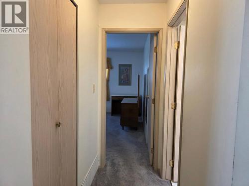 6660 21St Street, Grand Forks, BC - Indoor Photo Showing Other Room
