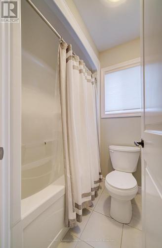 24 Festival Way, Hamilton, ON - Indoor Photo Showing Bathroom