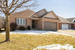 90 WESTON DRIVE  Tillsonburg, ON N4G 5W9