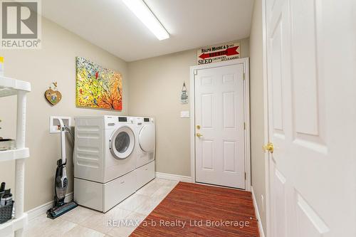 Main Floor Laundry - 90 Weston Drive, Tillsonburg, ON - Indoor Photo Showing Laundry Room