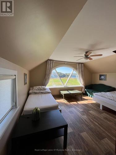 2245 Ahmic Lake Road, Magnetawan, ON - Indoor