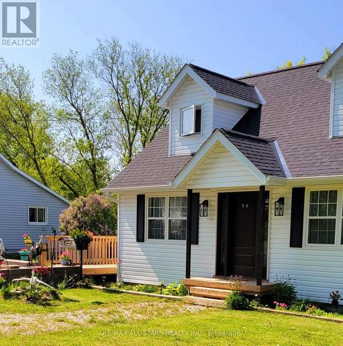 10268 Ravenshoe Road, Georgina (Baldwin), ON - Outdoor With Exterior