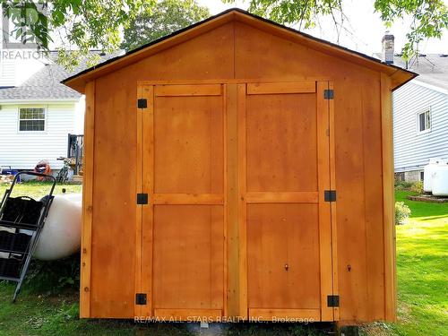 10268 Ravenshoe Road, Georgina (Baldwin), ON - Outdoor With Exterior