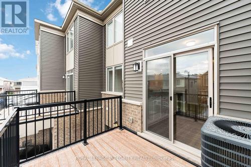 580 Catleaf Row, Ottawa, ON - Outdoor With Balcony