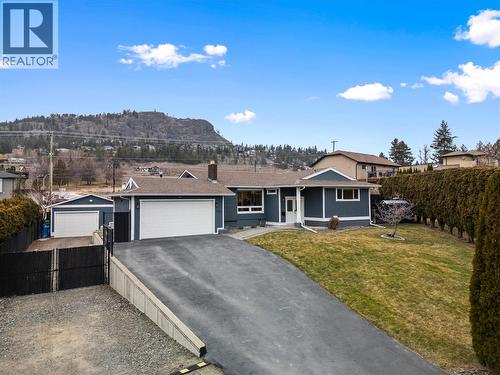 932 Mccartney Road, West Kelowna, BC - Outdoor With Facade