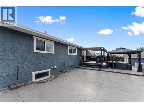 932 Mccartney Road, West Kelowna, BC - Outdoor