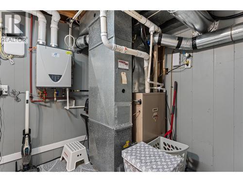 932 Mccartney Road, West Kelowna, BC - Indoor Photo Showing Basement