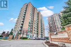 LPH07 - 11 ONEIDA CRESCENT  Richmond Hill, ON L4B 0A1