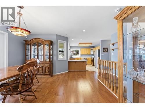 124 Sarsons Road Unit# 17, Vernon, BC - Indoor Photo Showing Dining Room