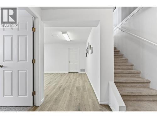 124 Sarsons Road Unit# 17, Vernon, BC - Indoor Photo Showing Other Room