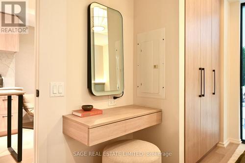 101 - 109 Erskine Avenue, Toronto, ON - Indoor Photo Showing Other Room