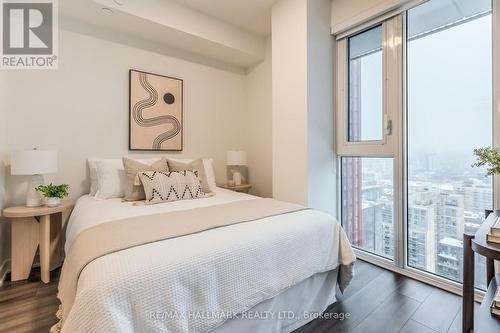 2401 E - 70 Princess Street, Toronto, ON - Indoor Photo Showing Bedroom