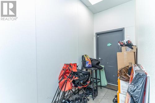 22B - 22 Bathurst Street, Toronto, ON 