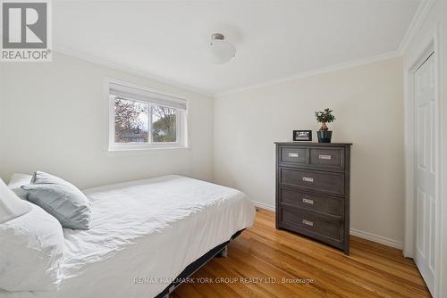 59 Grove Park Crescent, Toronto, ON - Indoor Photo Showing Bedroom