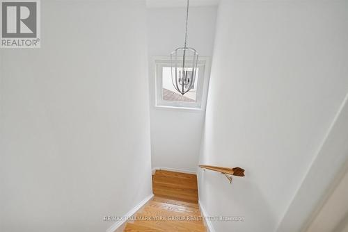 59 Grove Park Crescent, Toronto, ON - Indoor Photo Showing Other Room
