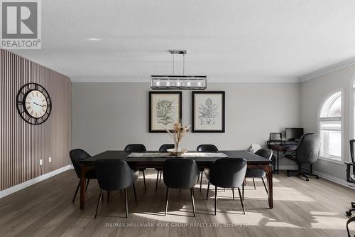 18 Todd Drive, Barrie, ON - Indoor Photo Showing Dining Room