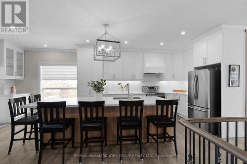 18 Todd Drive, Barrie, ON - Indoor