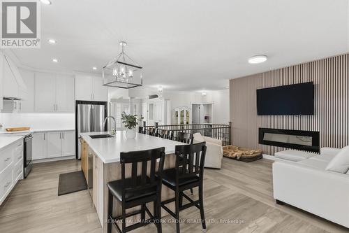 18 Todd Drive, Barrie, ON - Indoor Photo Showing Kitchen With Fireplace With Upgraded Kitchen