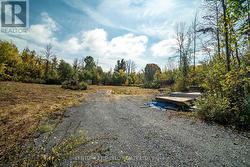 gravel laneway - 