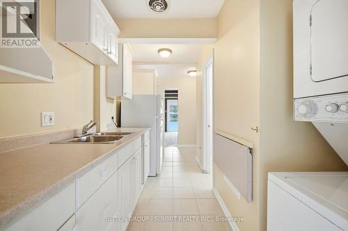 506 Petticoat Lane, Pickering, ON - Indoor Photo Showing Laundry Room