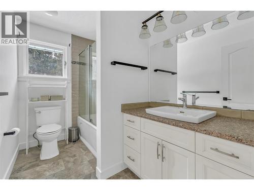 1086 Seven Mile Road, Princeton, BC - Indoor Photo Showing Bathroom
