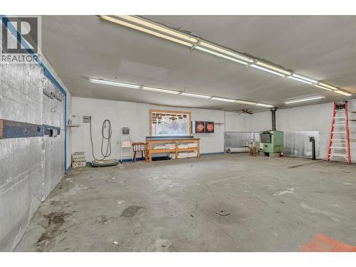 1086 Seven Mile Road, Princeton, BC - Indoor Photo Showing Garage