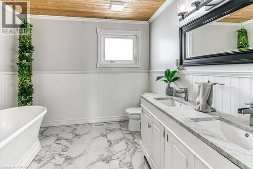 2088 Pilon Street, Chelmsford, ON - Indoor Photo Showing Bathroom