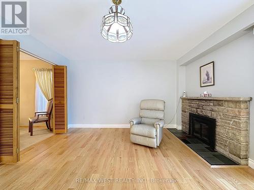 20 Foxwood Grove, Toronto, ON - Indoor With Fireplace