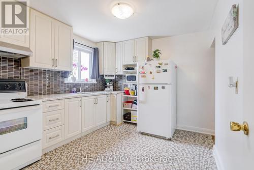 50 Todd Road, Toronto, ON - Indoor Photo Showing Kitchen
