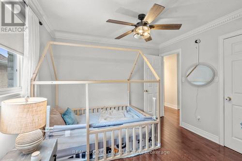 85 Laurier Avenue, Richmond Hill, ON - Indoor Photo Showing Bedroom
