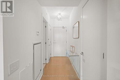 401 - 170 Avenue Road, Toronto, ON - Indoor Photo Showing Other Room