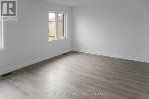 58 Del Ray Crescent, Wasaga Beach, ON - Indoor Photo Showing Other Room