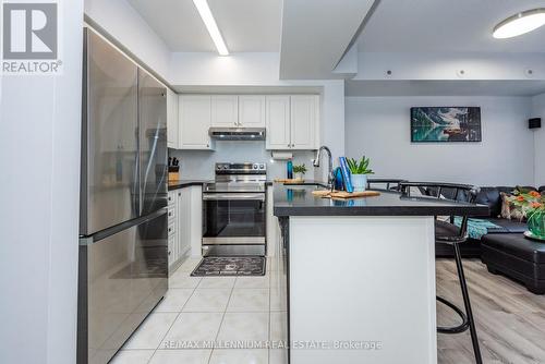 1034 - 3045 Finch Avenue E, Toronto, ON - Indoor Photo Showing Kitchen With Stainless Steel Kitchen